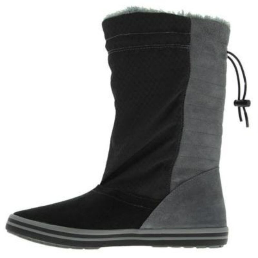 Nike Facile Boot. Brand New. Womens Size: 6